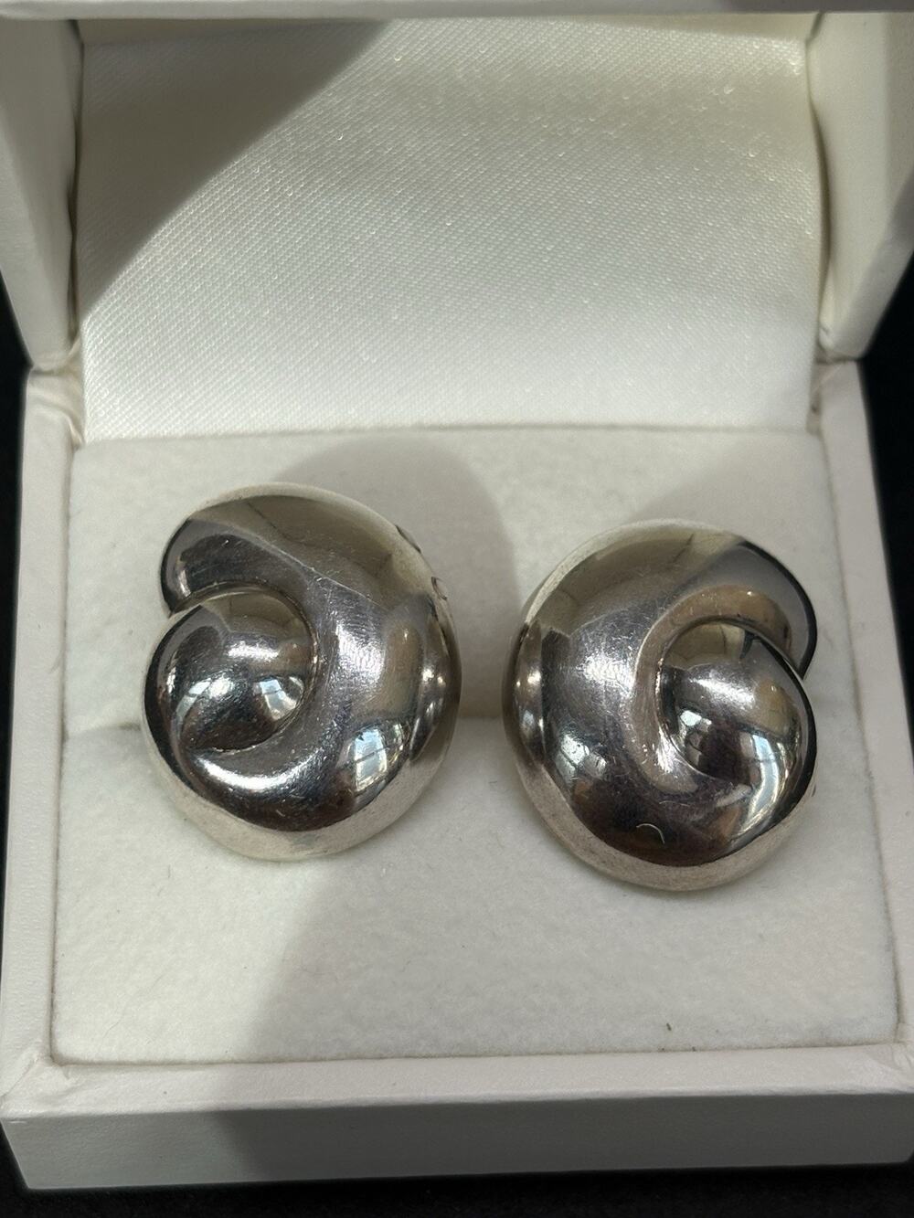 PATRICIA VON MUSULIN LARGE HEAVY STERLING SILVER SwIRL CLIP EARRINGS PAIR SET